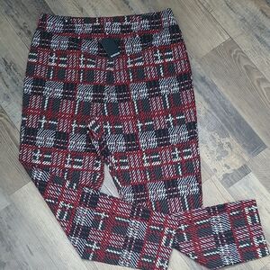 NEW Red Black Gray Jemma Check Printed Size 18 Pull On Avenue Stretch Pants